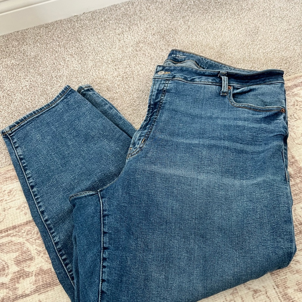 Old Navy High-Rise Straight Jeans